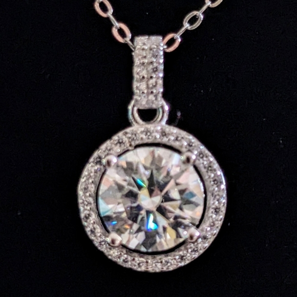 1 CT Genuine Moissanite Halo Bridal, Engagement Necklace 925 sterling silver - Picture 4 of 8